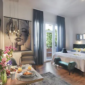 E&f Luxury Apartment Pula