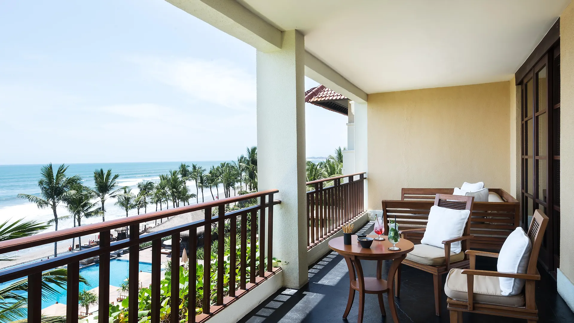 Resort The Legian Seminyak, Bali Hotel